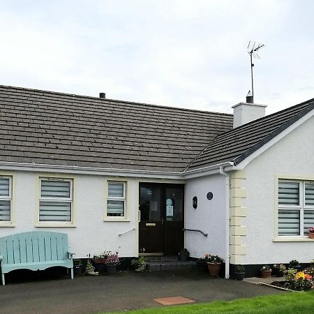 Braeside B&B Бушмилс Экстерьер фото